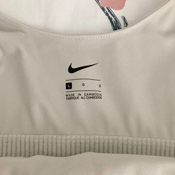 Nike Bliss Luxe Women's Training Dress with Built-In Shorts Slim Fit NWT Large - Picture 12 of 14